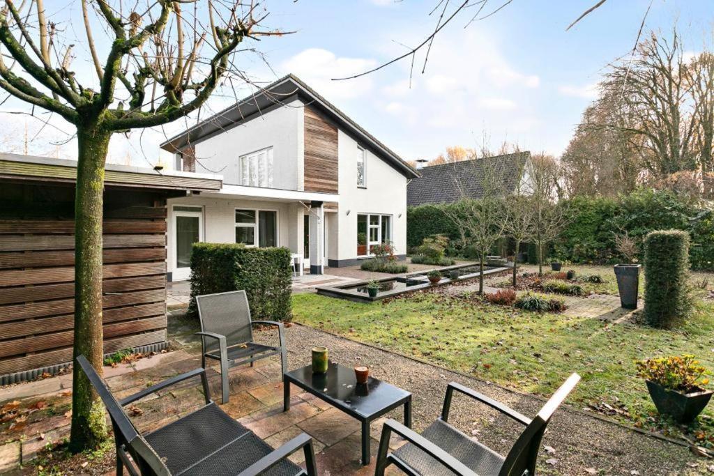 De Keizersmantel Bed & Breakfast Son Exterior photo